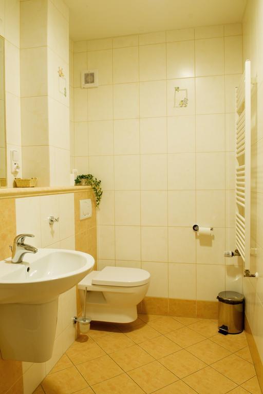 Hotel Bohemia Jičín Zimmer foto